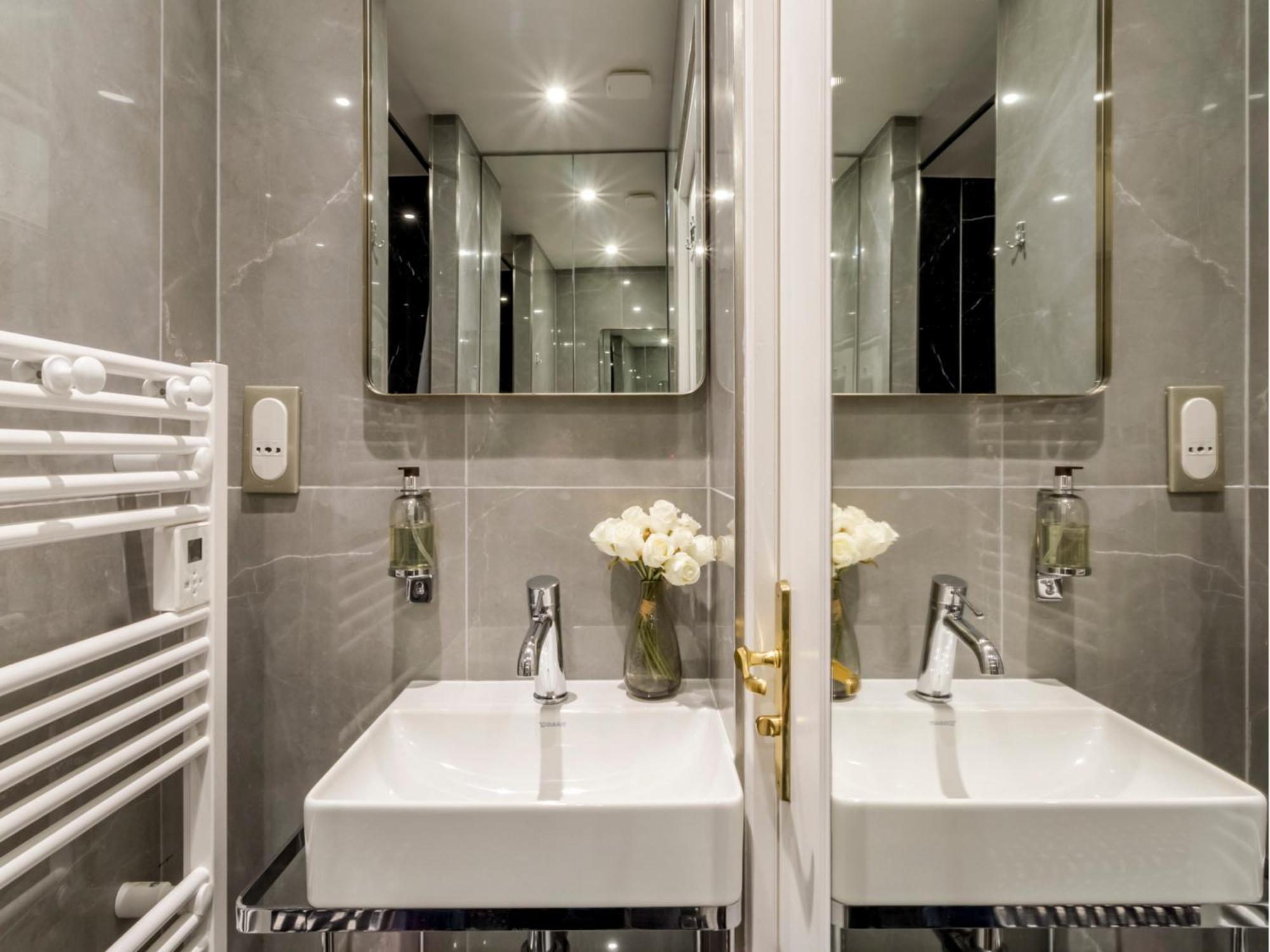 Merveil - Luxury Suite -Champselysees- Florentin I Париж Экстерьер фото